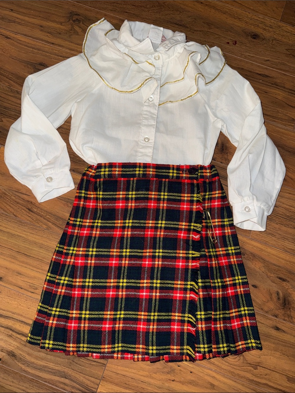 5T girls vintage 80s 2 piece Classic Red Tartan Pleated Skirt and white blouse